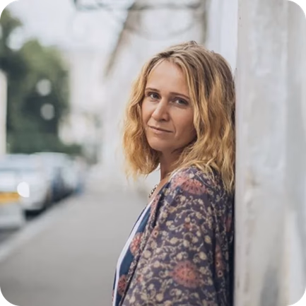 Александра Асадова