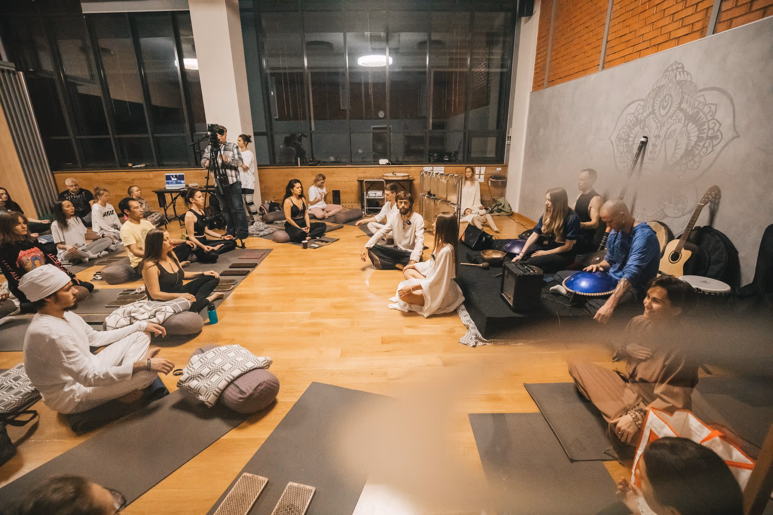 HEADLINER — фото конференции