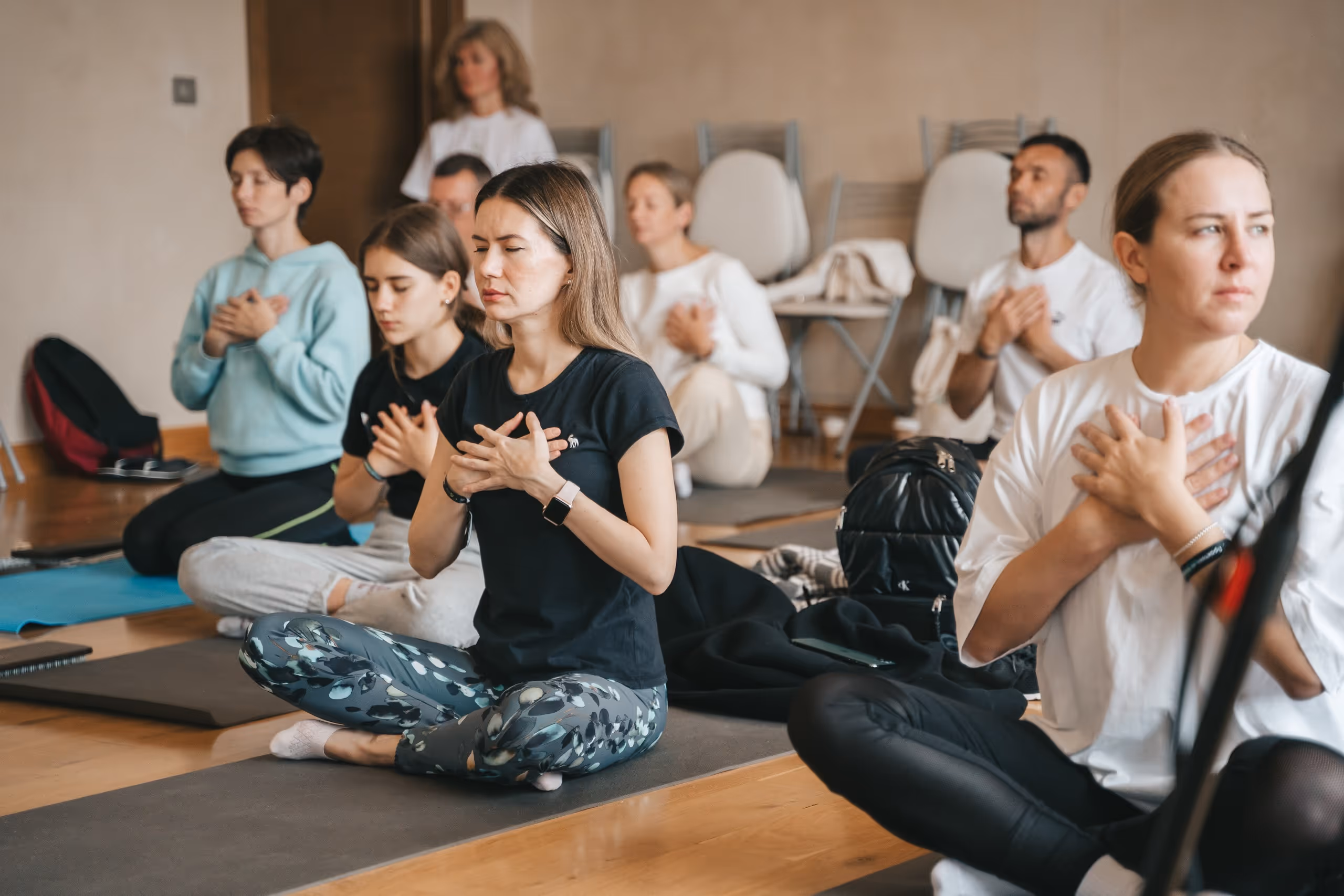 LIVE — фото конференции