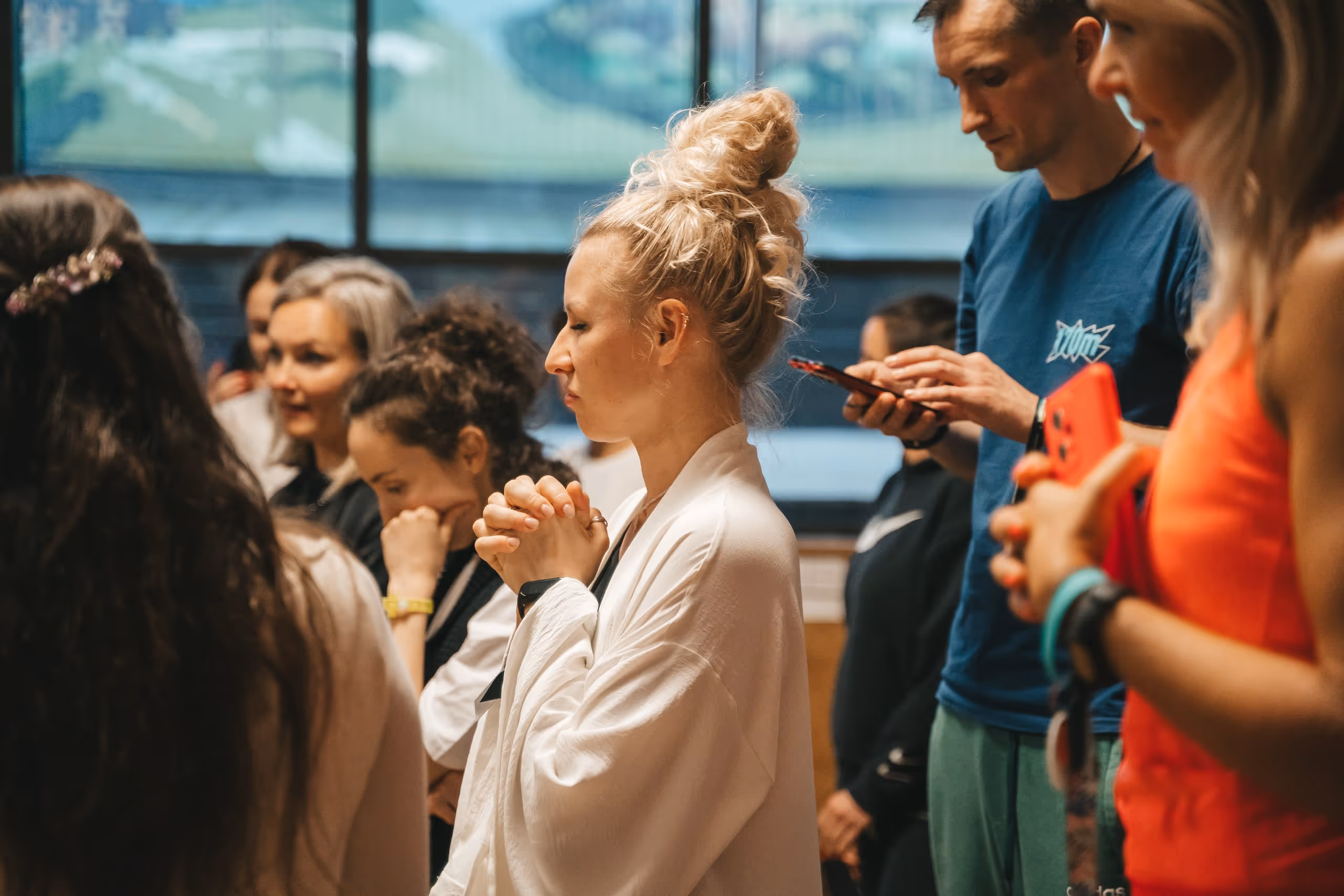 LIVE — фото конференции