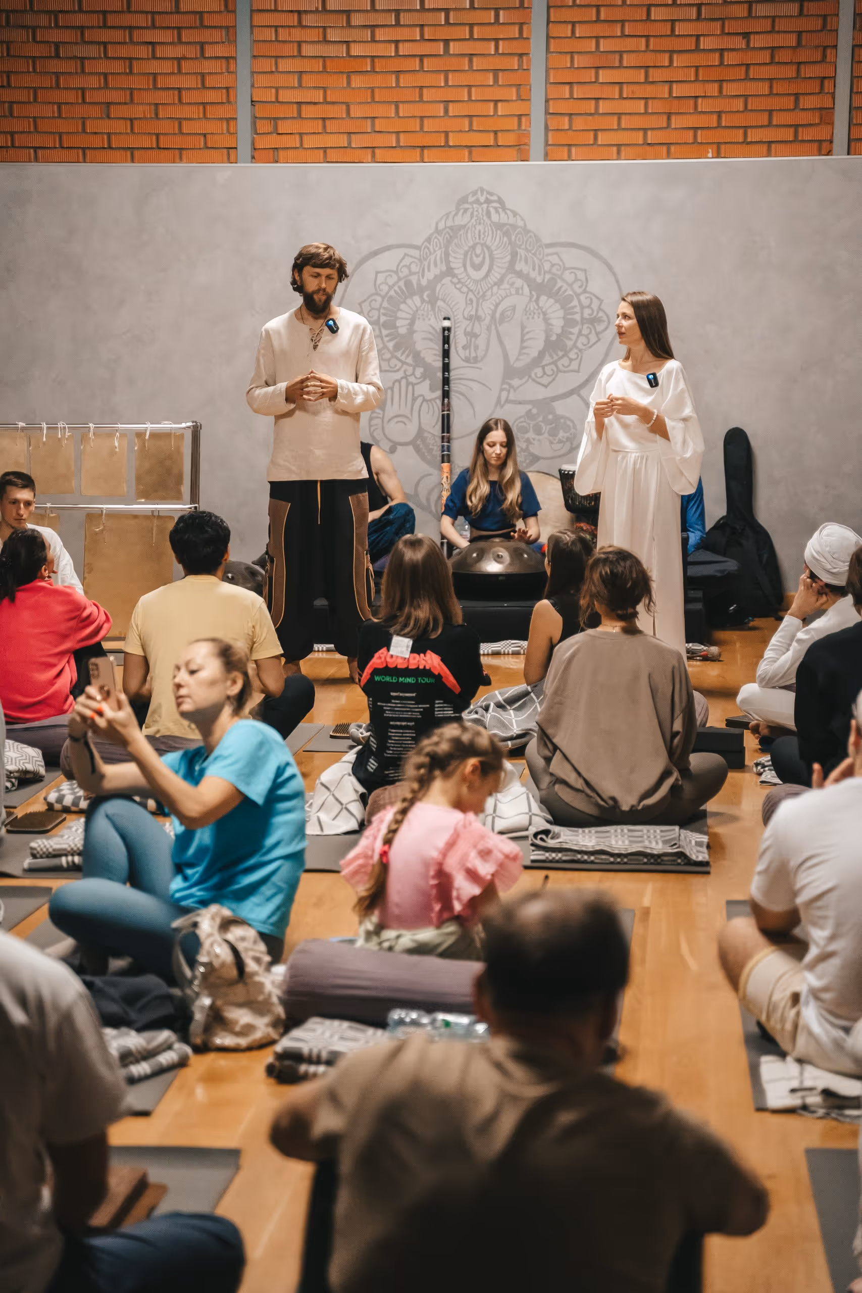 HEADLINER — фото конференции