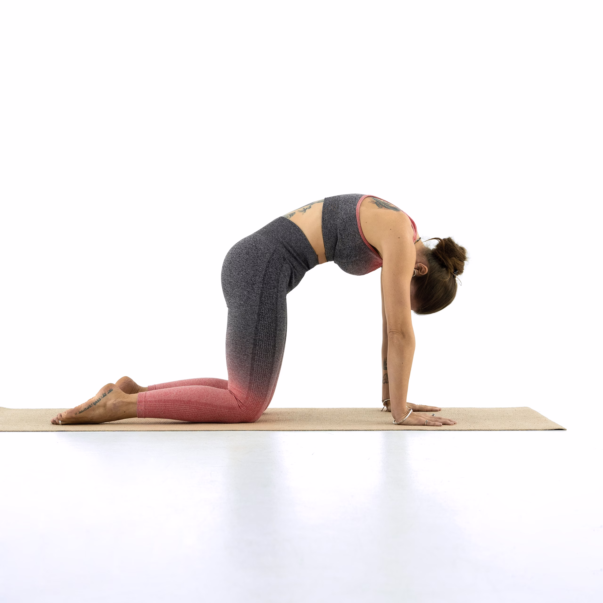 ПОЗА КОРОВЫ