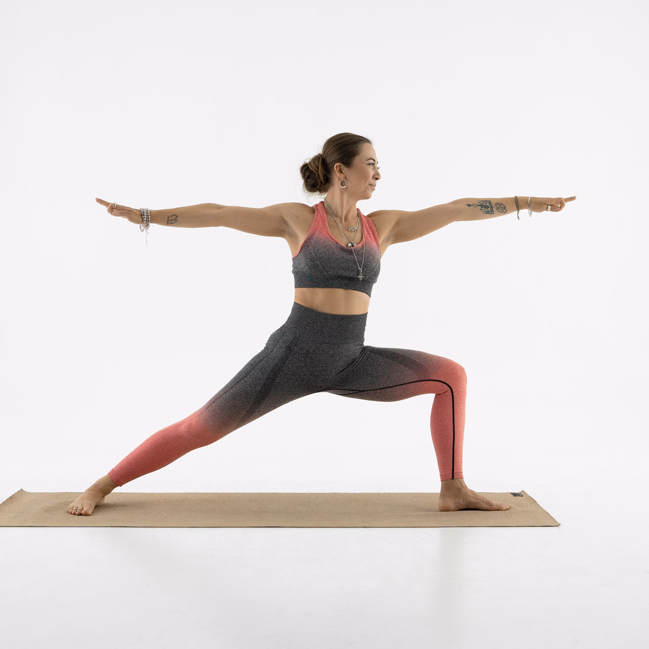 16 Вирабхадрасана 2.2