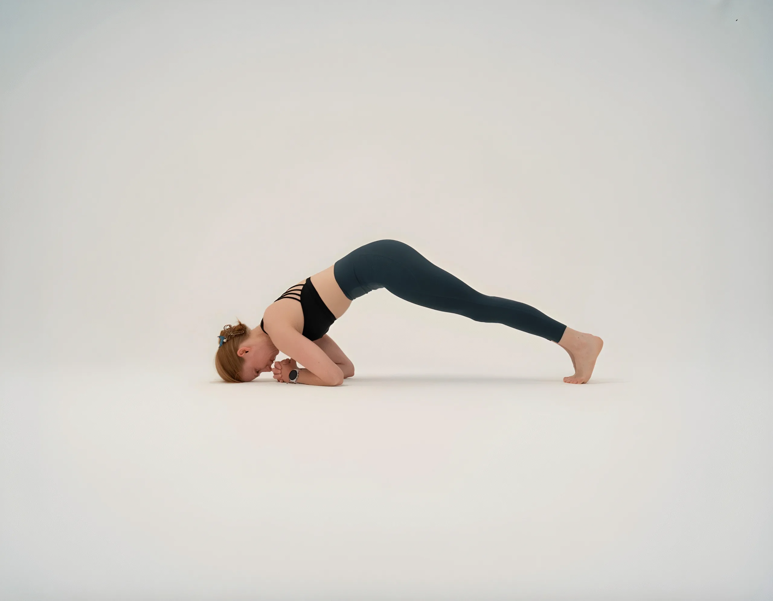 freepik_edit_light-background (3)