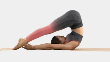 Ошибки в&nbsp;Халасане: как сохранить здоровье шеи и&nbsp;позвоночника